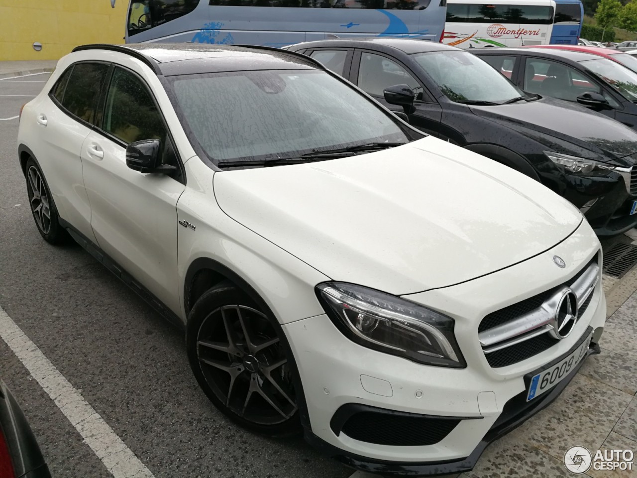 Mercedes-Benz GLA 45 AMG X156