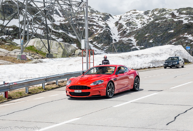 Aston Martin DBS Carbon Edition