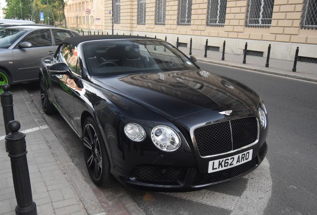 Bentley Continental GTC V8