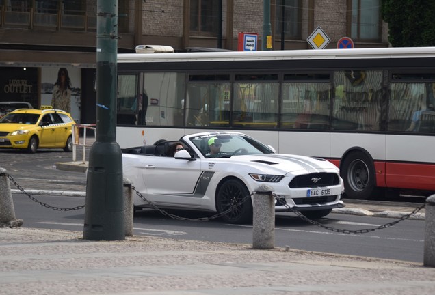 Ford Mustang GT Convertible 2015