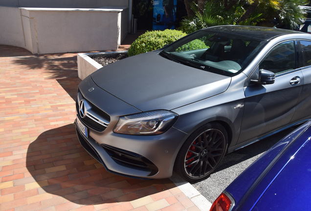 Mercedes-AMG A 45 W176 2015