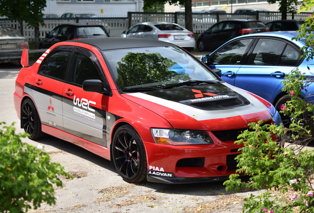 Mitsubishi Lancer Evolution IX