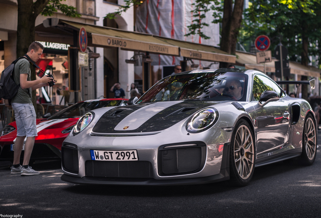 Porsche 991 GT2 RS Weissach Package