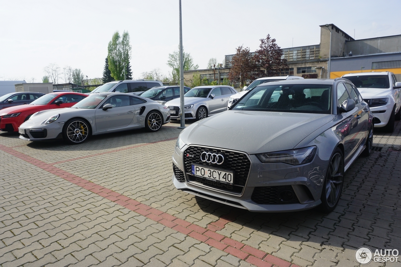 Audi RS6 Avant C7 2015