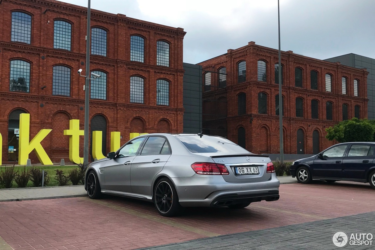 Mercedes-Benz E 63 AMG S W212