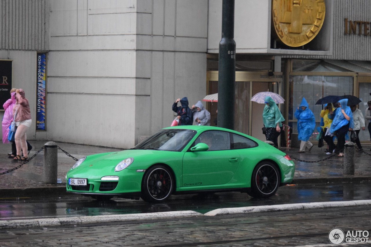 Porsche 997 Carrera GTS