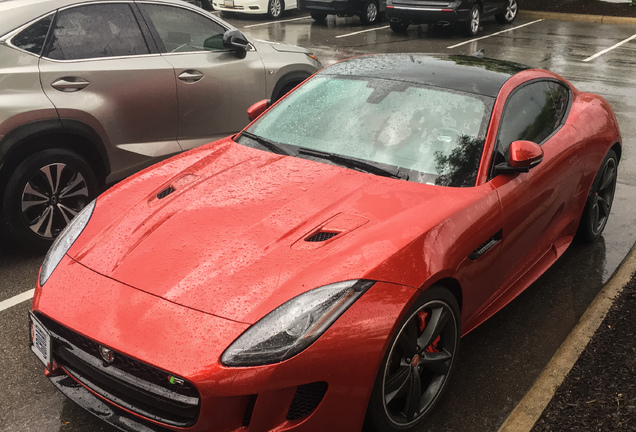 Jaguar F-TYPE R AWD Coupé