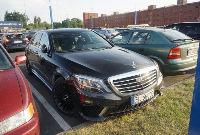 Mercedes-Benz S 63 AMG V222