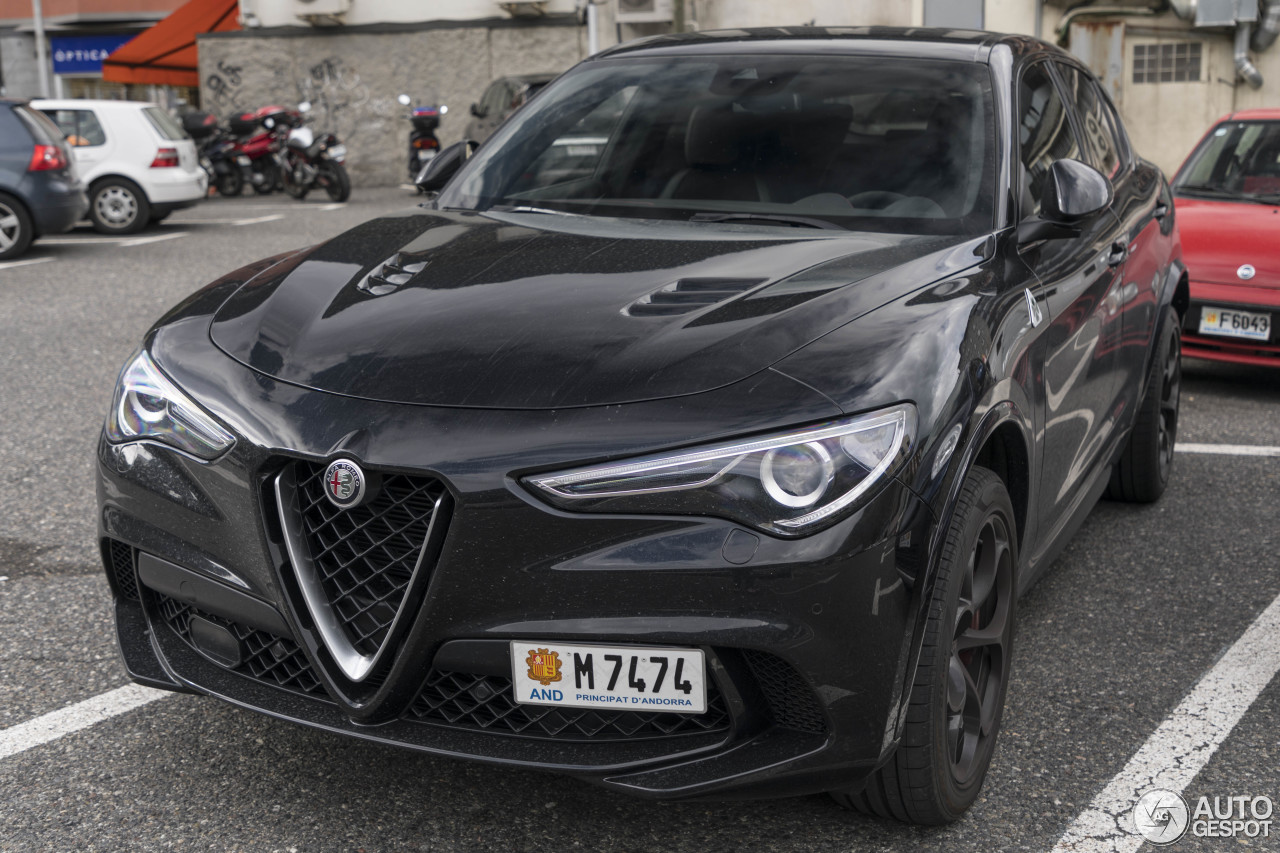 Alfa Romeo Stelvio Quadrifoglio