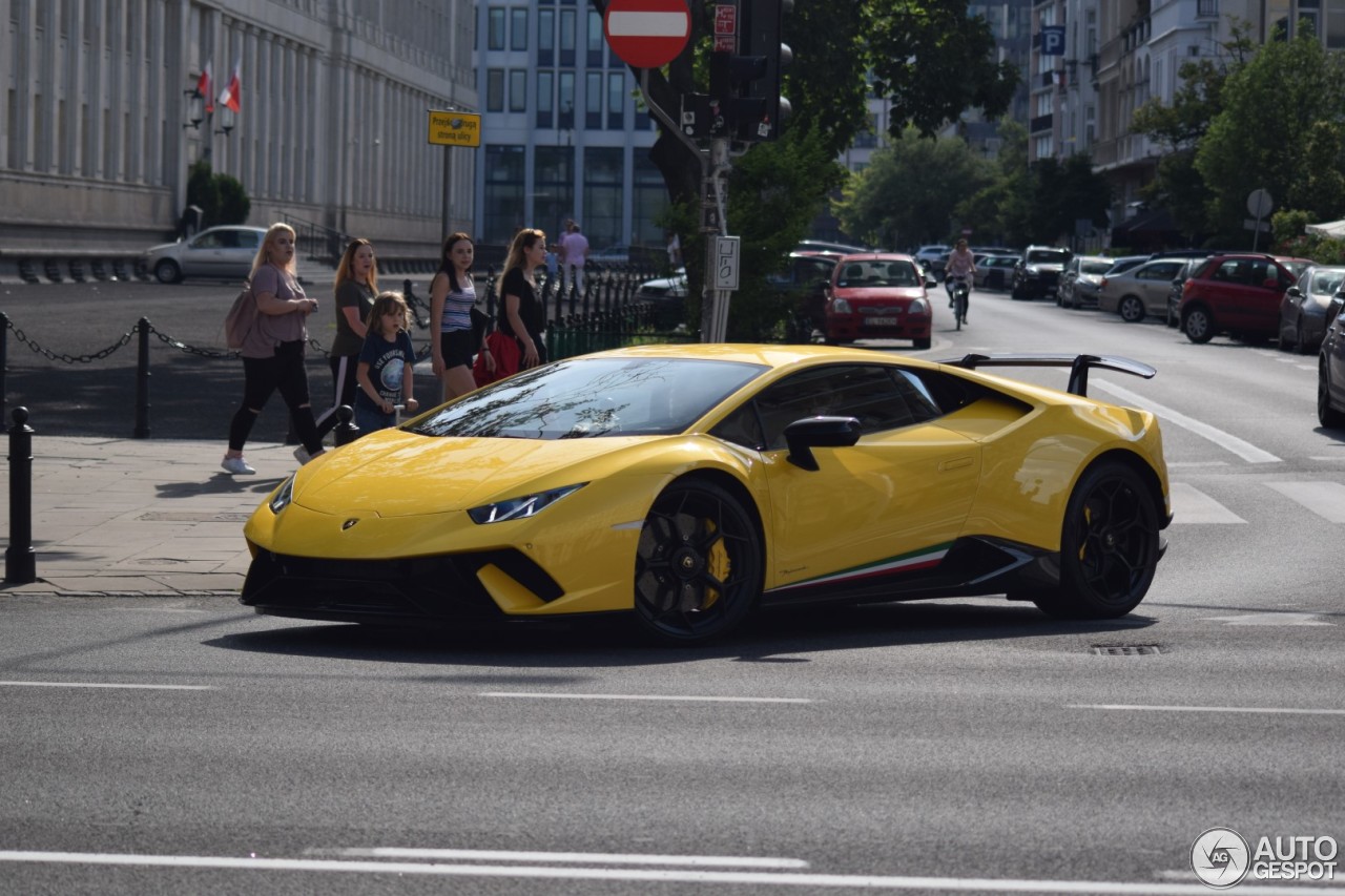 Lamborghini Huracán LP640-4 Performante