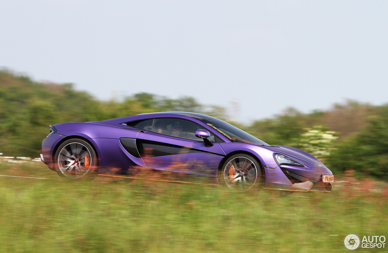 McLaren 570S