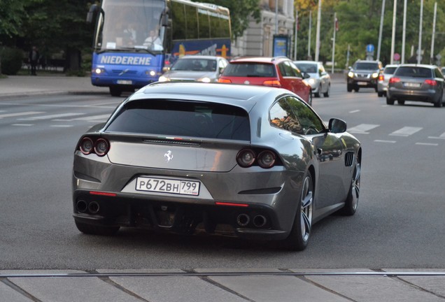 Ferrari GTC4Lusso