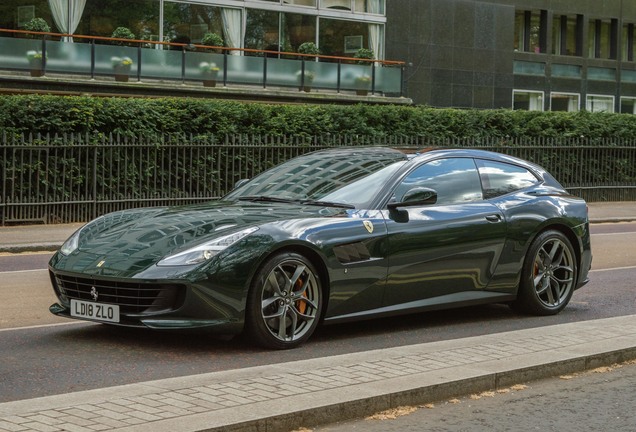 Ferrari GTC4Lusso T