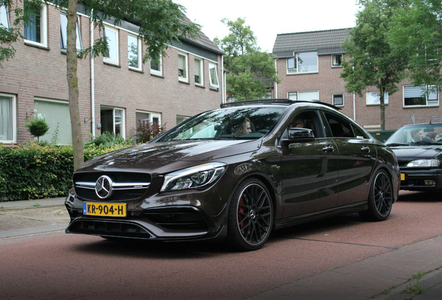 Mercedes-AMG CLA 45 C117 2017