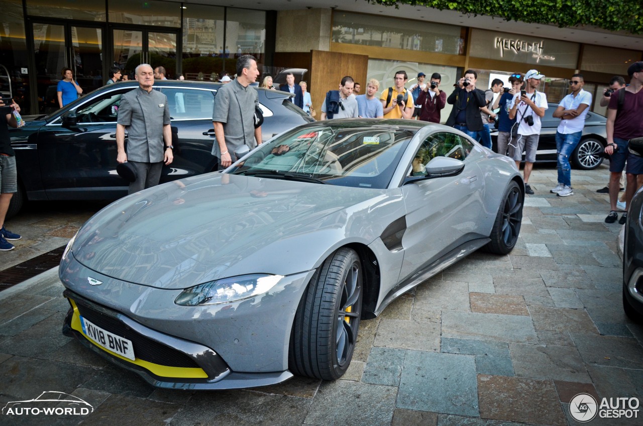 Aston Martin V8 Vantage 2018