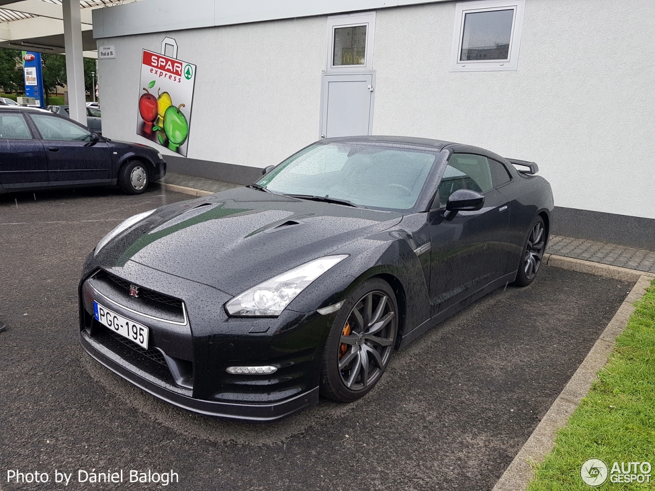 Nissan GT-R 2011