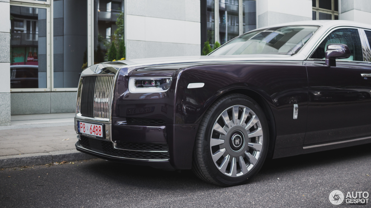 Rolls-Royce Phantom VIII EWB