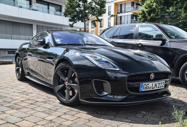 Jaguar F-TYPE 400 Sport Coupé