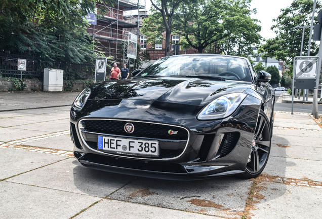 Jaguar F-TYPE S Convertible