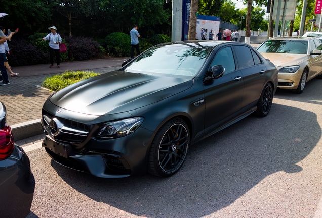 Mercedes-AMG E 63 S W213 Edition 1