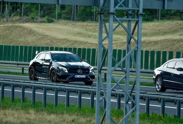 Mercedes-AMG GLA 45 X156 Yellow Night Edition