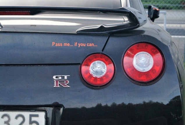 Nissan GT-R