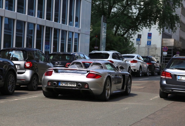 Porsche Carrera GT