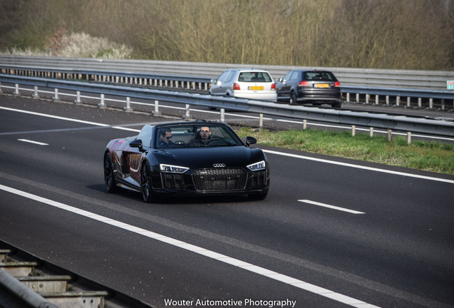 Audi R8 V10 Spyder 2016