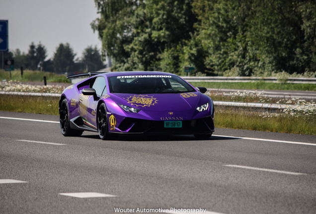 Lamborghini Huracán LP640-4 Performante