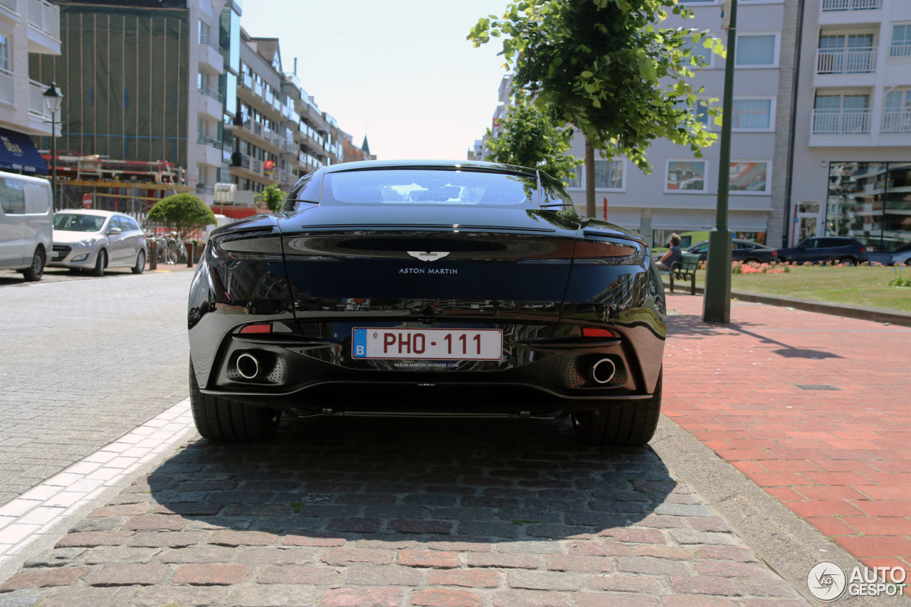 Aston Martin DB11 V8