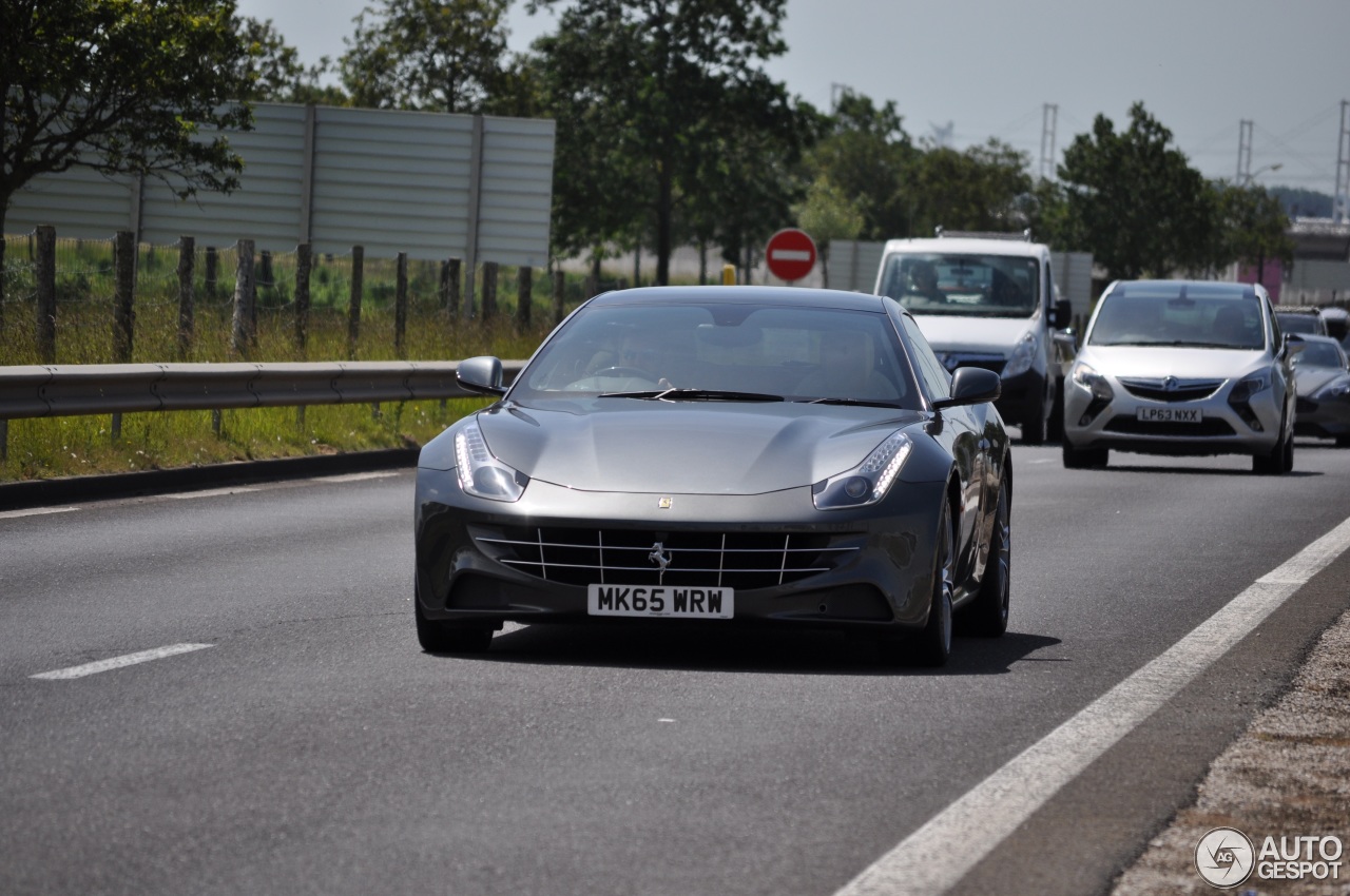 Ferrari FF