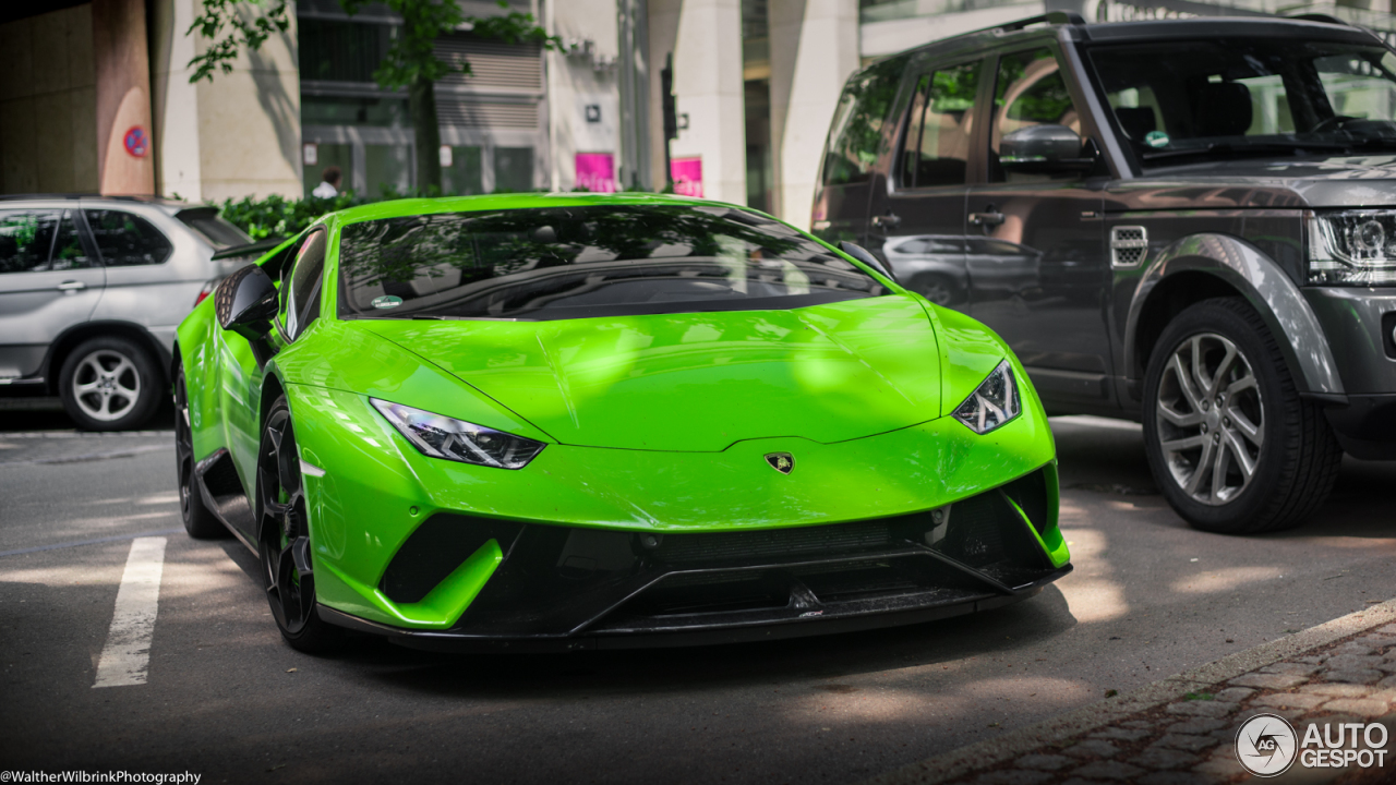 Lamborghini Huracán LP640-4 Performante