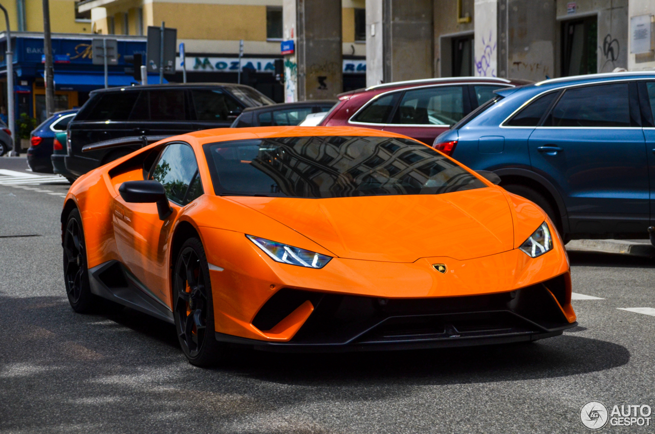 Lamborghini Huracán LP640-4 Performante