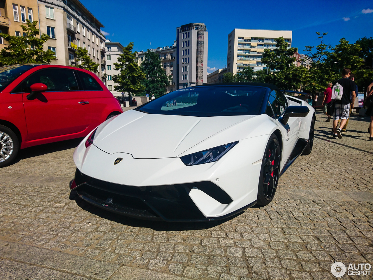 Lamborghini Huracán LP640-4 Performante Spyder