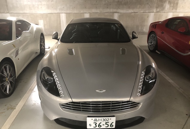 Aston Martin DB9 2013