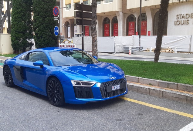 Audi R8 V10 2015