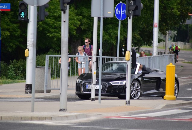 Audi R8 V10 Spyder 2016