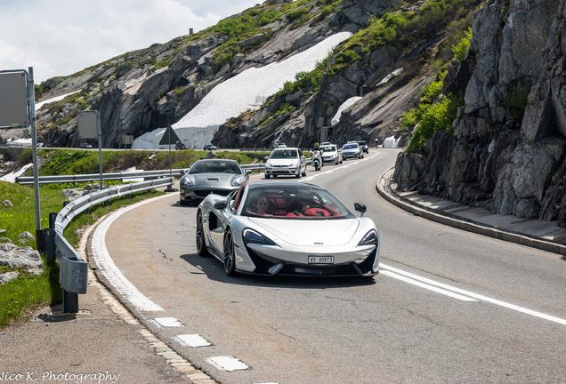 McLaren 570GT