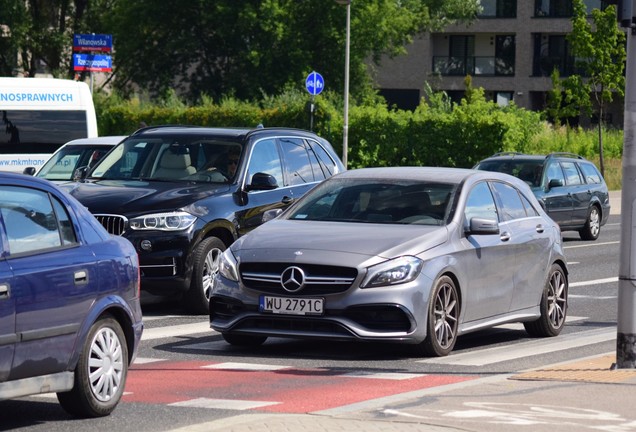 Mercedes-AMG A 45 W176 2015