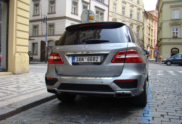 Mercedes-Benz ML 63 AMG W166