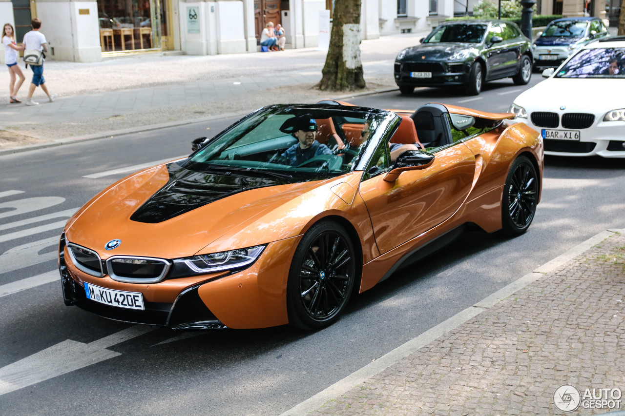 BMW i8 Roadster