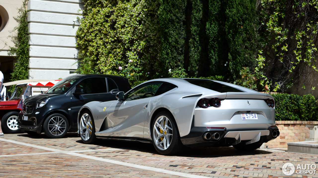 Ferrari 812 Superfast