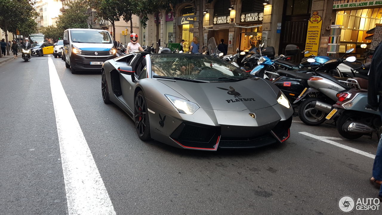 Lamborghini Aventador LP700-4 Roadster Pirelli Edition