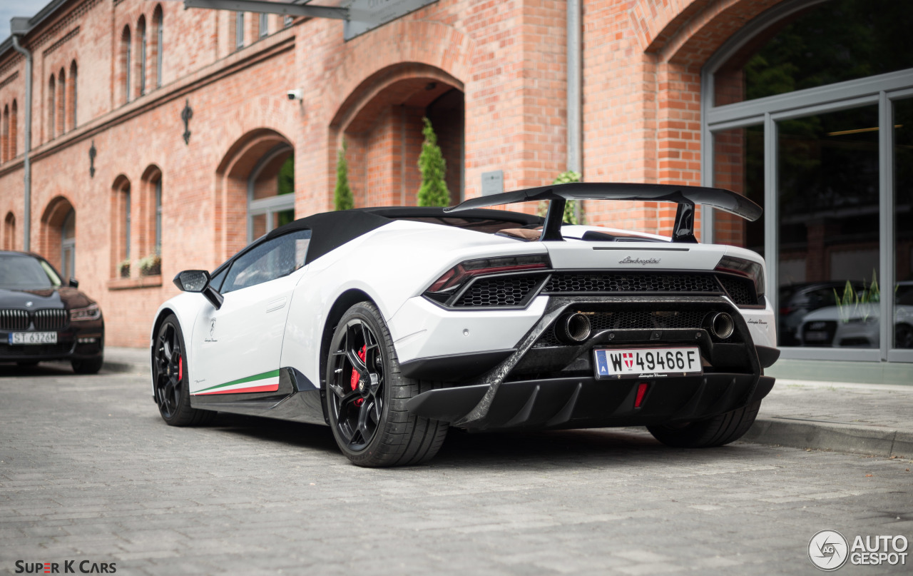 Lamborghini Huracán LP640-4 Performante Spyder