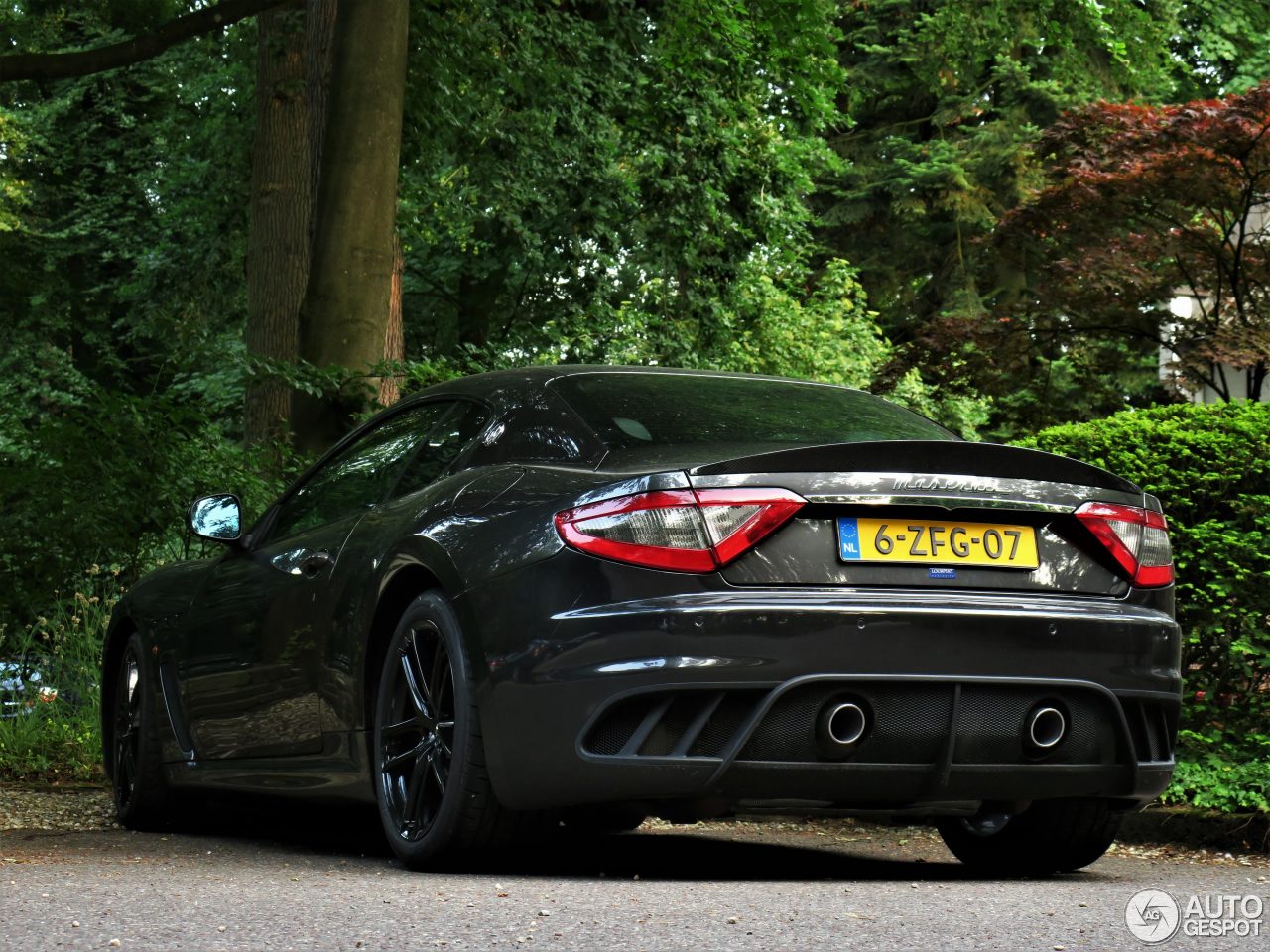 Maserati GranTurismo MC Stradale 2013