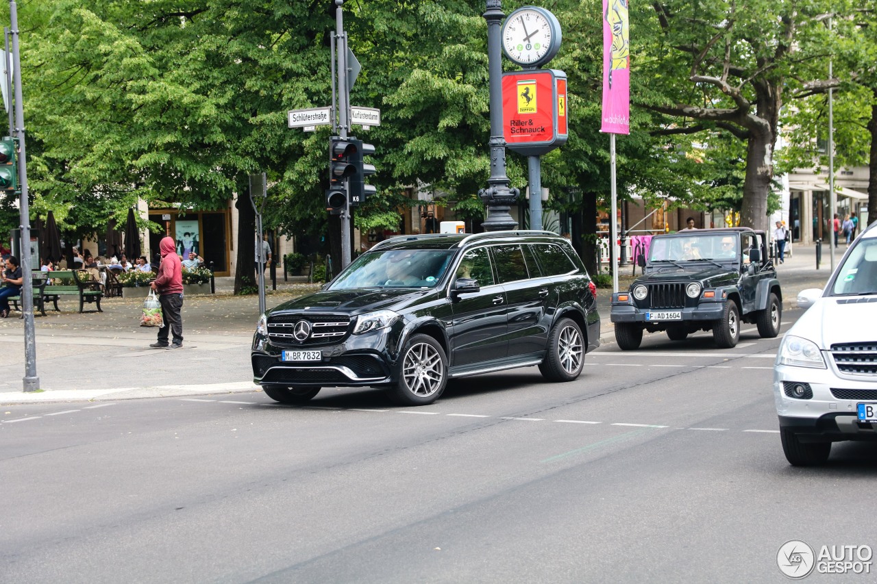 Mercedes-AMG GLS 63 X166