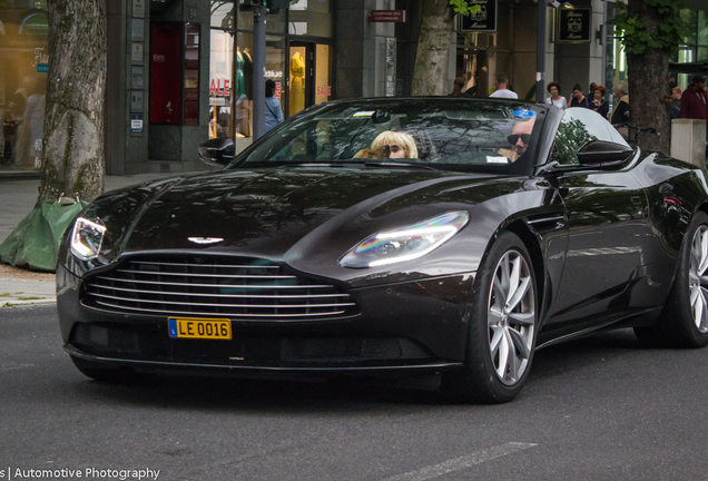 Aston Martin DB11 V8 Volante