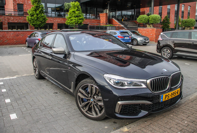 BMW M760Li xDrive