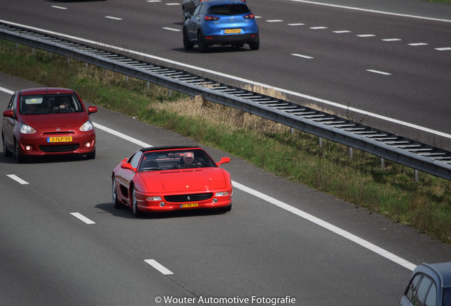 Ferrari F355 GTS