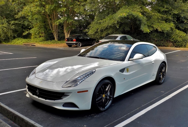 Ferrari FF